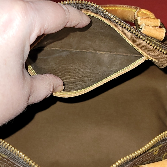 Authentic LOUIS VUITTON (Vintage) Speedy 30 - Picture 9 of 13